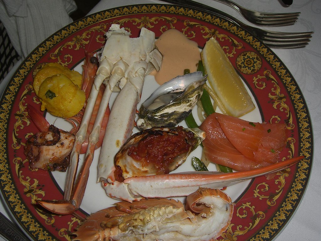 Elegant dinner table setting
